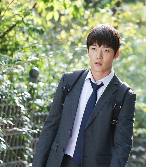 Choi Jin Hyuk phong độ ngời ngời trước mặt người đẹp 1