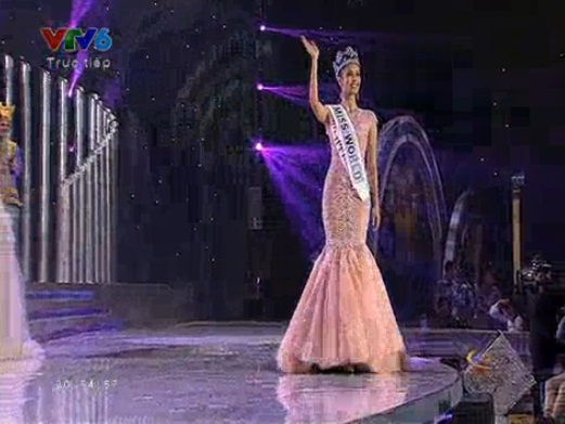 Đại diện Philippines  chiến thắng đầy thuyết phục tại Miss World 2013 29