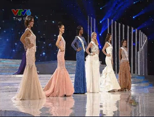 Đại diện Philippines  chiến thắng đầy thuyết phục tại Miss World 2013 14