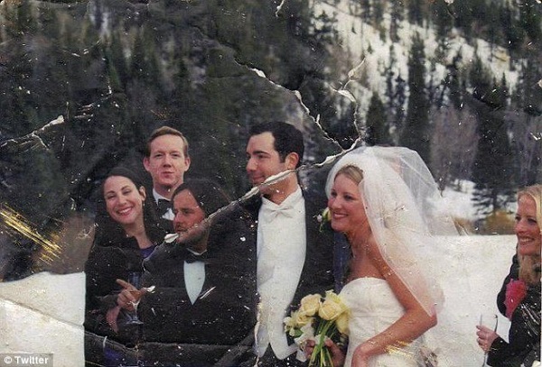 Bất ngờ sau 13 năm tìm kiếm, cặp vợ chồng trong bức ảnh cưới ngày 11/9 vẫn sống sót 1