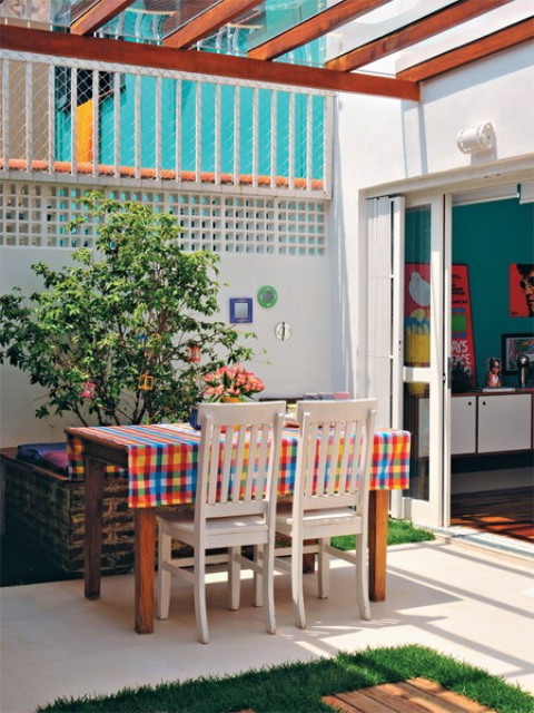 Ngôi nhà đầy cảm hứng nhờ màu sắc và hoạ tiết của nhà thiết kế Brazil 8