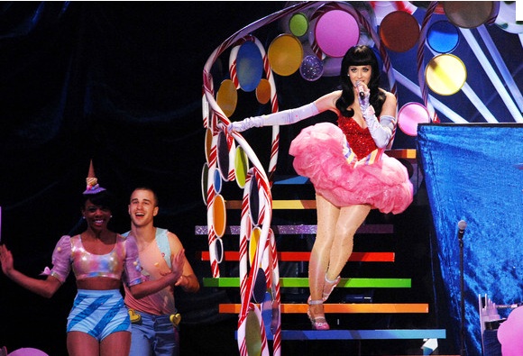 Top 10 dấu son trong sự nghiệp của Katy Perry 5