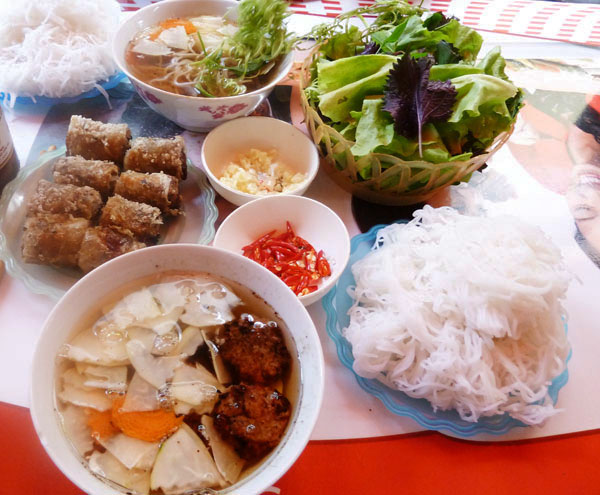 Những món ăn không thể bỏ qua khi du lịch Việt Nam năm 2015 4