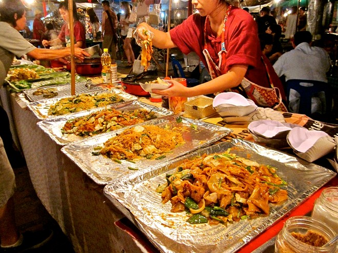 Lạc vào chợ đêm sôi động ở Chiang Mai 6