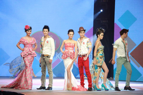 Sao Việt đua nhau ra dòng sản phẩm thời trang của riêng mình  27