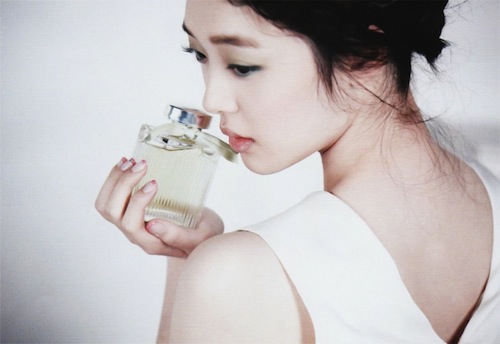 10 b&iacute; quyết đơn giản kh&ocirc;ng ngờ để c&oacute; vẻ ngo&agrave;i nữ t&iacute;nh 10