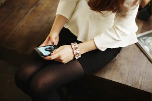 Chọn trang sức nhấn nhá cho chiếc váy ngọt ngào ngày Valentine 8 Chọn trang sức nhấn nhá cho chiếc váy ngọt ngào ngày Valentine 8
