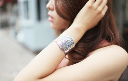 Chọn trang sức nhấn nhá cho chiếc váy ngọt ngào ngày Valentine 16 Chọn trang sức nhấn nhá cho chiếc váy ngọt ngào ngày Valentine 16