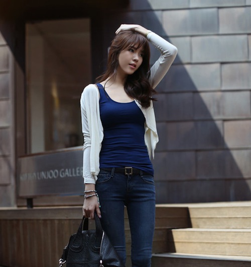 Gợi &yacute; kết hợp thắt lưng v&agrave; đồ h&egrave; đ&uacute;ng kiểu 1