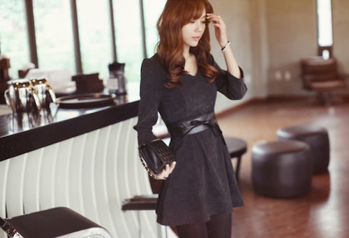 Gợi &yacute; kết hợp thắt lưng v&agrave; đồ h&egrave; đ&uacute;ng kiểu 17