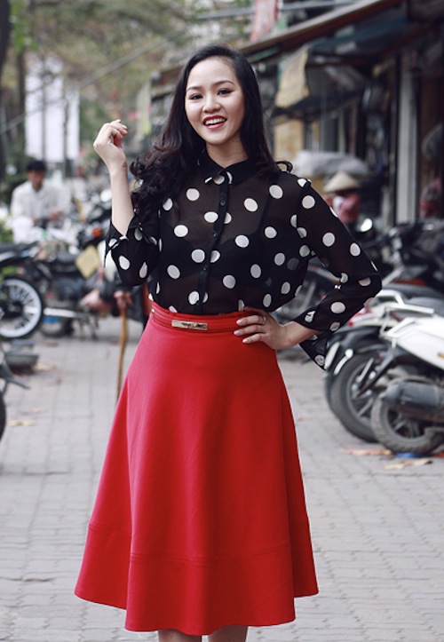 Sao Việt ngày càng táo bạo với áo váy xuyên thấu 18