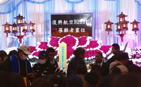 TransAsia Đài Loan tổ chức lễ viếng các nạn nhân vụ tai nạn máy bay 1