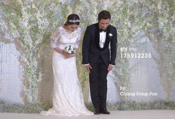Lee Byung Hun và Lee Min Jung hạnh phúc trong đám cưới 7