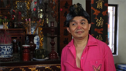 Đĩa h&agrave;i Tết ồ ạt 