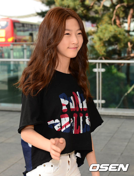 Diễn viên 14 tuổi Hàn Quốc duyên dáng tại Cannes 6