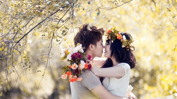 TÌnh yêu trước và sau tuổi 20 TÌnh yêu trước và sau tuổi 20