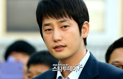 Bạn của nạn nhân vụ cưỡng hiếp xin lỗi Park Shi Hoo 1