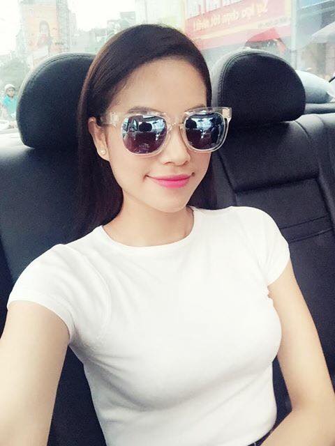 Ảnh đời thường của Hoa hậu Phạm Hương