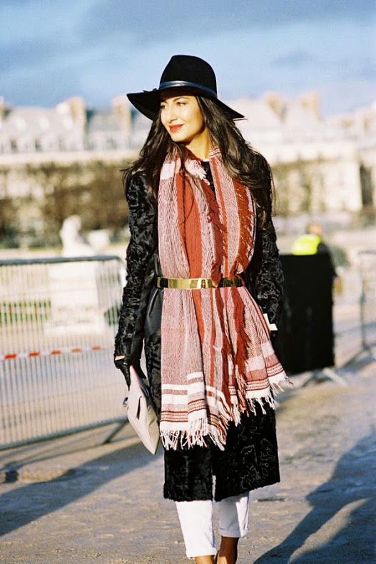 Street style ấm áp và nổi bật của phái đẹp châu Âu 8 Street style ấm áp và nổi bật của phái đẹp châu Âu 8