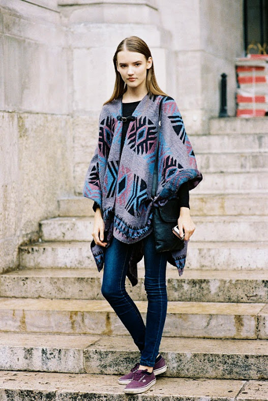 Street style ấm áp và nổi bật của phái đẹp châu Âu 5 Street style ấm áp và nổi bật của phái đẹp châu Âu 5