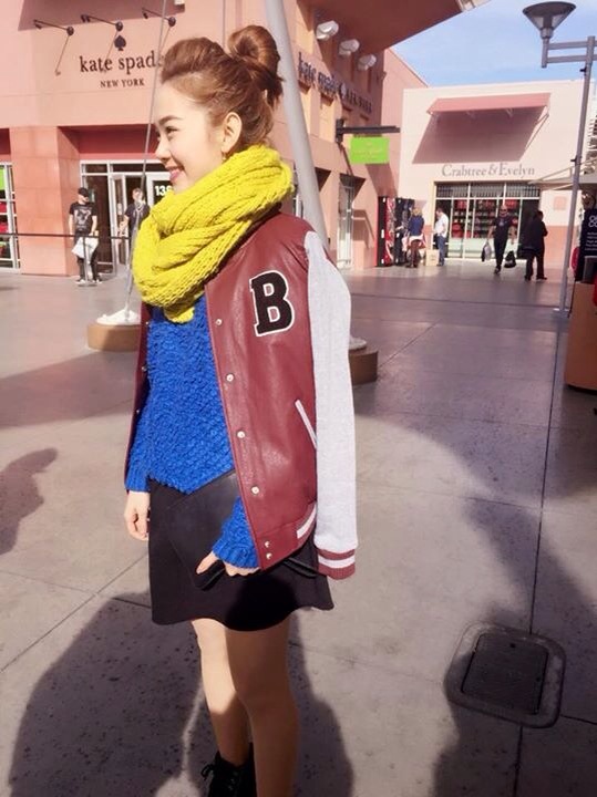 Hà Hồ, Trương Ngọc Ánh mỗi người một vẻ với street style Hà Hồ, Trương Ngọc Ánh mỗi người một vẻ với street style