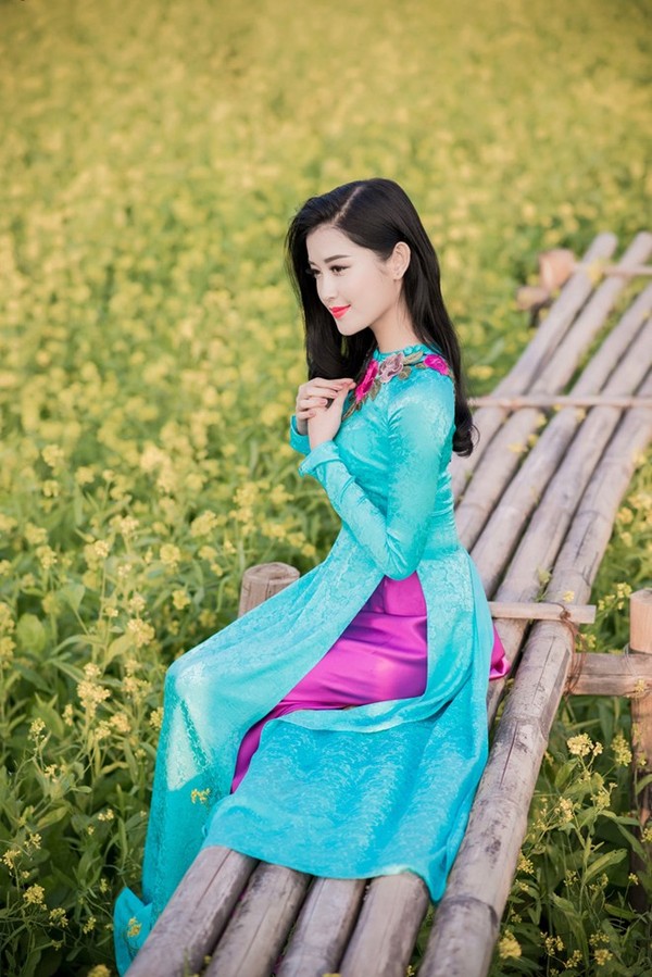 Sao Việt muôn màu muôn vẻ với áo dài đón Tết 2015 17