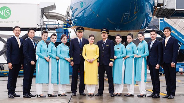 Cận cảnh đồng phục mới của tiếp viên Vietnam Airlines trên các chuyến bay thử nghiệm 5