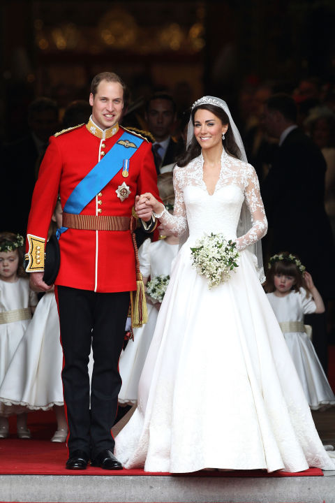 22 bộ váy cưới Hoàng gia đẹp nhất mọi thời đại