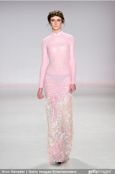 Tuyết Lan làm vedette trong show của Lý Quí Khánh tại New York Fashion Week 2015 25