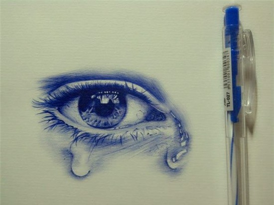 Bạn cảm thấy khóc khi nhìn vào mắt của tác phẩm vẽ mắt khóc bút chì này. Đây chính là sự kết hợp hoàn hảo giữa kỹ thuật vẽ và cảm xúc của người nghệ sĩ.
