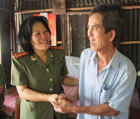 Chuyện về nữ tướng công an Việt Nam đầu tiên 2