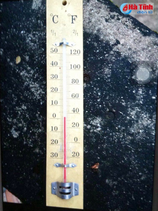 Xuống 0 độ C, Cửa khẩu Cầu Treo xuất hiện băng tuyết