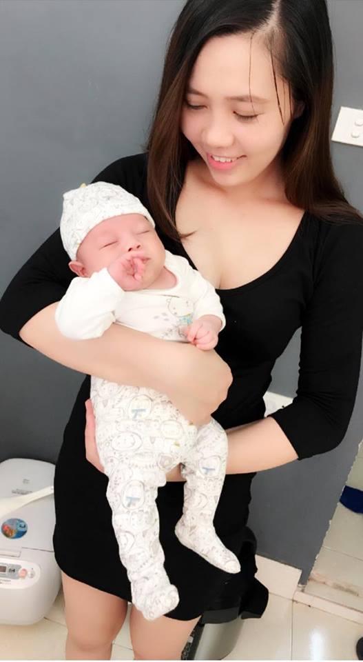 Bức ảnh truyền cảm hứng làm đẹp cho chị em: “Lột xác” xinh đẹp như hot girl sau khi sinh Bức ảnh truyền cảm hứng làm đẹp cho chị em: “Lột xác” xinh đẹp như hot girl sau khi sinh