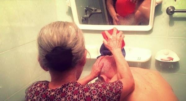 cụ già siêu lãng mạn cụ già siêu lãng mạn