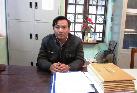 Chồng bắn vợ bầu 8 th&aacute;ng, chết cả mẹ lẫn con 2