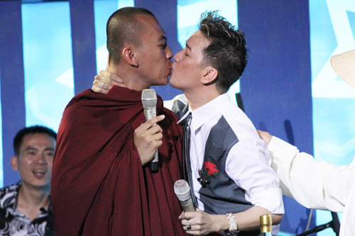 2012 - Một năm đầy thị phi của showbiz Việt  15