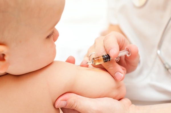 Lời khuyên tiêm vaccine của BS Trí Đoàn