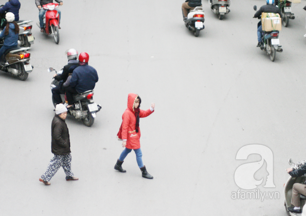 Sự khác biệt giữa giao thông ở Hà Nội và Sài Gòn qua những bức ảnh 9
