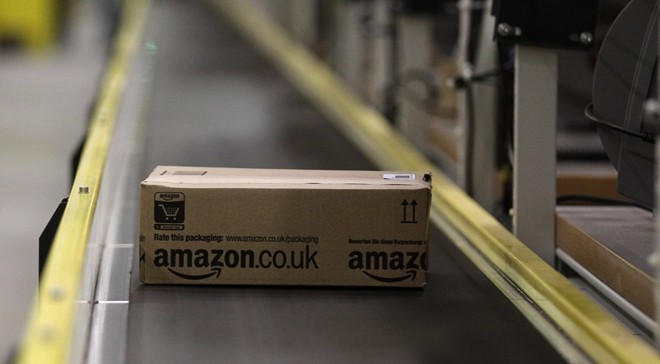 Nhân viên Amazon làm việc ra sao trong kho hàng khổng lồ? 11