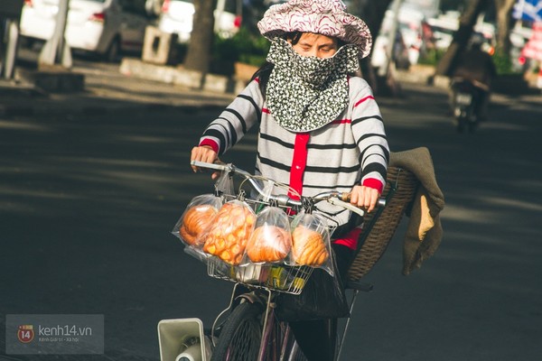Chùm ảnh: Thương lắm những gánh quà rong trên phố Sài Gòn 9