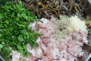 B&ocirc;ng b&iacute; nhồi thịt hấp đẹp mắt ngon miệng 4