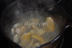 N&oacute;ng hổi xu&yacute;t xoa m&oacute;n canh g&agrave; khoai lang 7