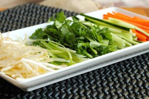 Gỏi cuốn t&ocirc;m miến - ăn no kh&ocirc;ng lo tăng c&acirc;n! 4