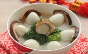 Canh trứng c&uacute;t lạ miệng ngon cơm 8