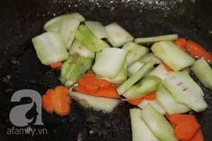 Giòn ngọt ngon cơm với bông cải xanh xào cật heo 10