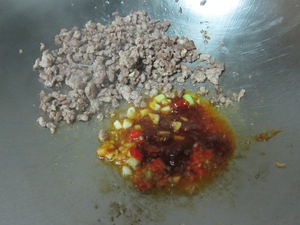 Củ cải xào thịt băm giản dị ngon cơm 7