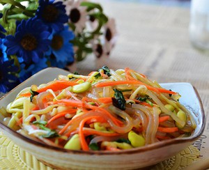 Salad rau mầm vừa giòn vừa mát 5