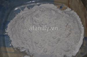 Gi&ograve;n thơm m&oacute;n b&aacute;nh quy nho kh&ocirc; chocolate 4