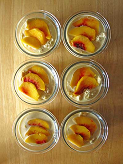 Pudding đào ngọt thơm phức hấp dẫn 13