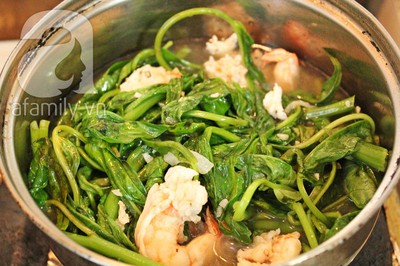 Canh chua rau muống lạ miệng dễ ăn 16